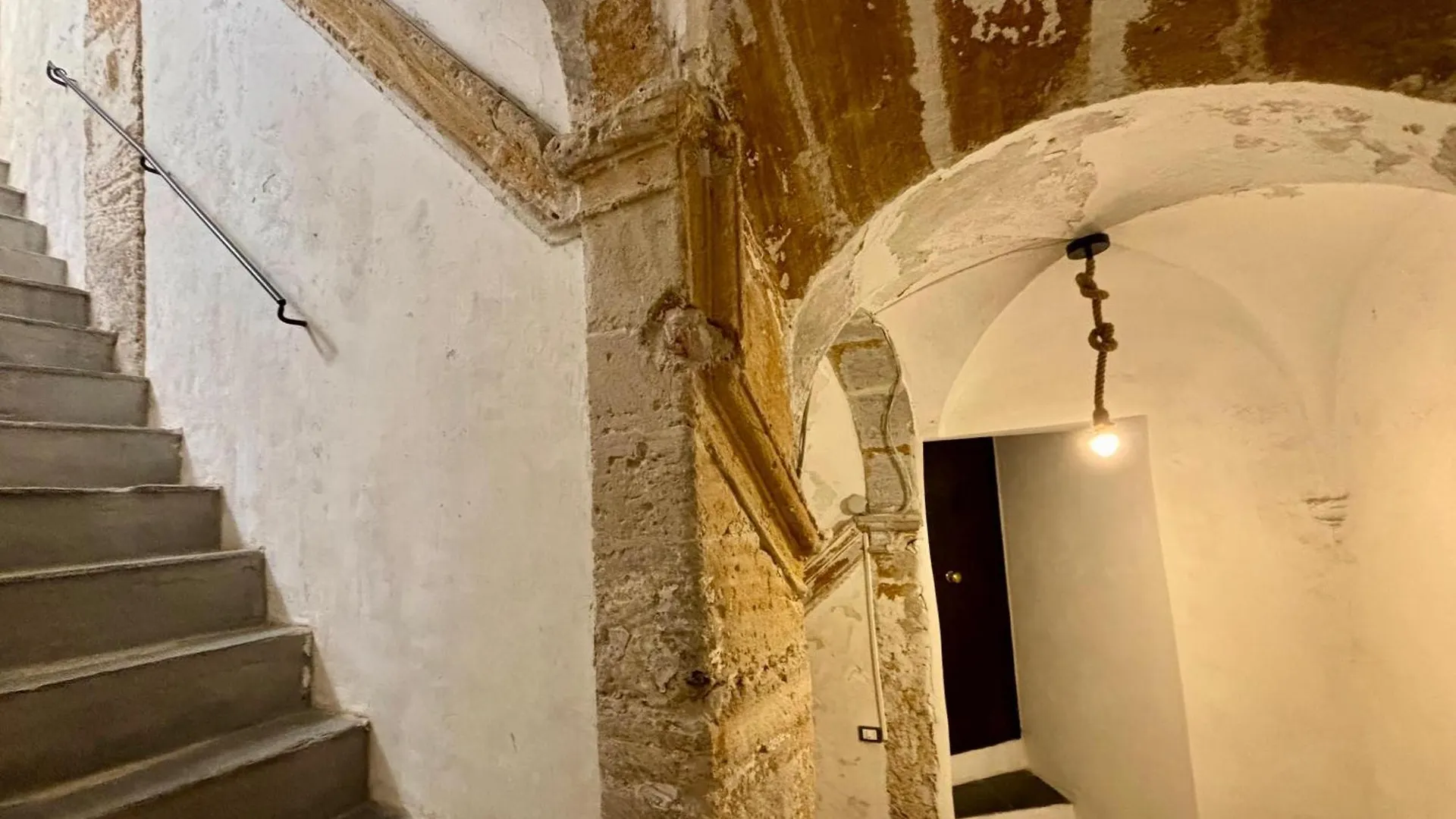 Apartment La Maison De La Cathedrale Palermo Italy